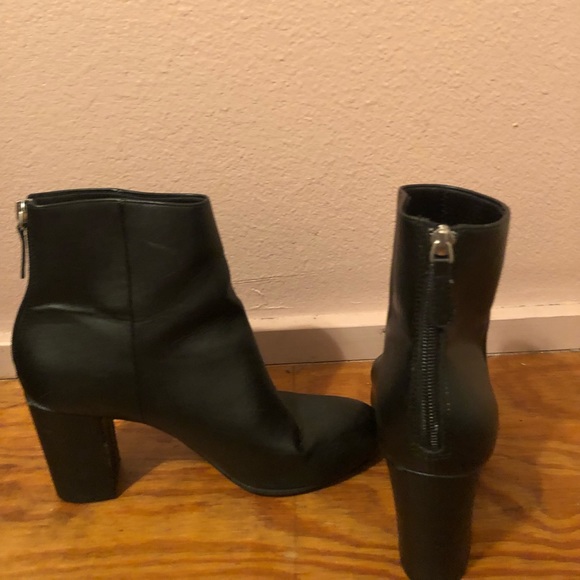 Ankle Boots - Picture 2 of 4